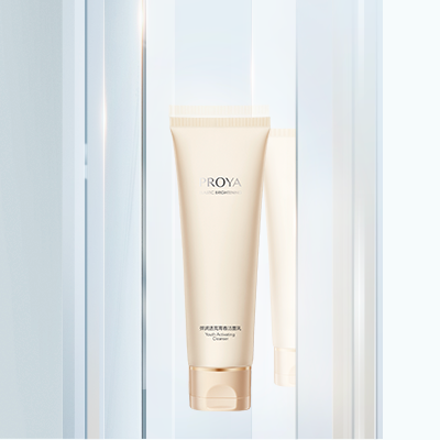 万利弹润透亮青春洁面乳