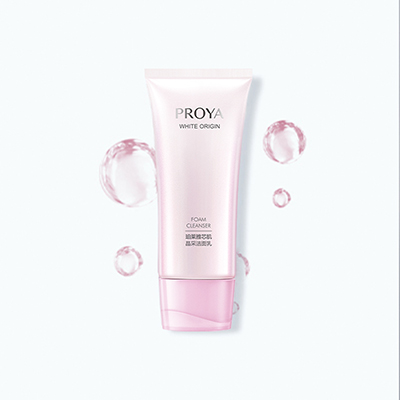 万利芯肌晶采洁面乳